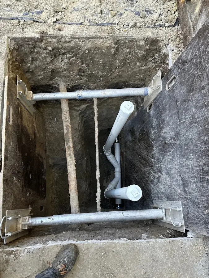 Experienced plumber completing Gas Line Repair work in Williamson